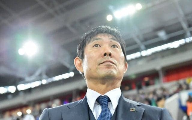 「かあいい」「お辞儀マックス」森保一代表監督WBC始球式で肩を回して何度もお辞儀「W杯より緊張してて草」