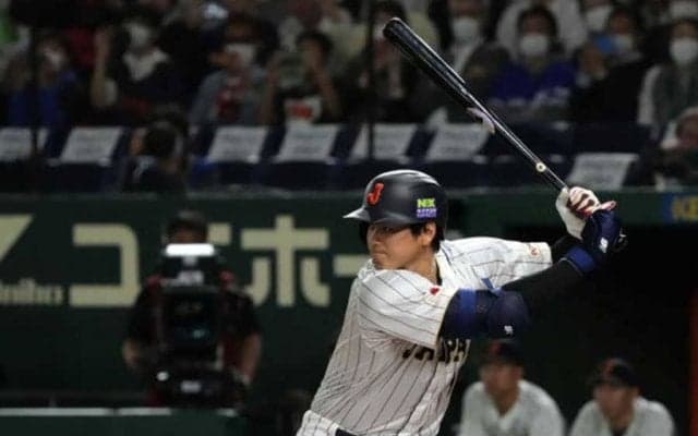 大谷翔平、3回逆転機で申告敬遠　満員の東京ドームは大歓声から大ブーイングに