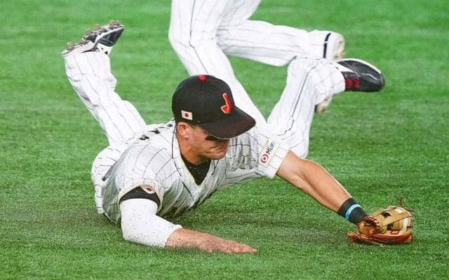 ヌートバー、連日のスーパーキャッチに場内大歓声　超絶ダイブに大谷は思わず頭抱える