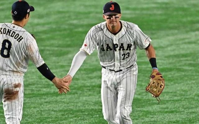 大谷翔平も頭抱えて唖然…ヌートバーの“超絶美技”は「空飛んだ」「エグすぎ」