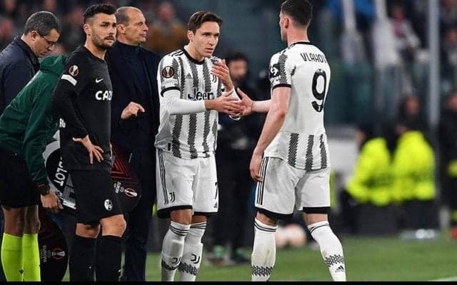 右ヒザ負傷のキエーザ、じん帯損傷の悲劇再現を回避