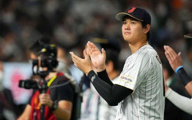 大谷翔平の「所作が美しい」　育ちの良さわかる“感謝の仕草”に注目「エレガント」