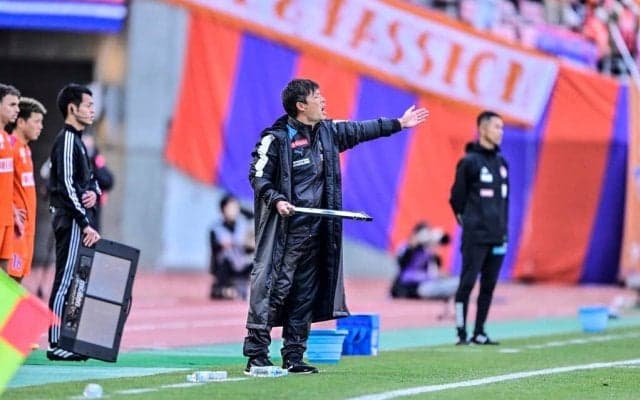 「どれだけの人間が戦ったのか」川崎・鬼木監督が試合後のロッカールームで話したこととは。「ここが戦うところだ」と選手の闘争心を求める