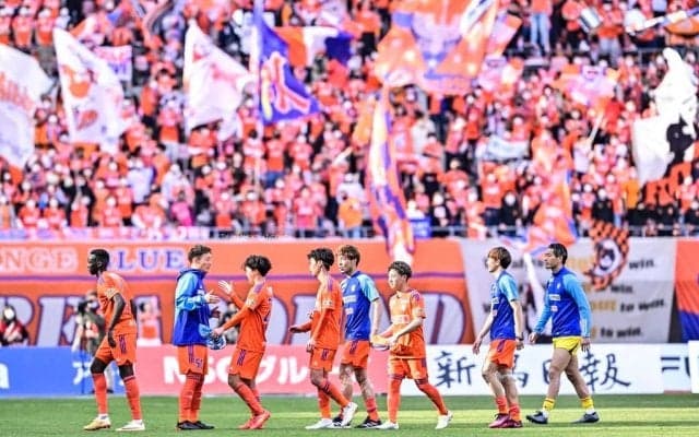 川崎撃破の新潟に「ヌートバーいる」！ 元プロ野球選手を父に持つ新潟MFの手で「ペッパーミルがJリーグにも上陸」