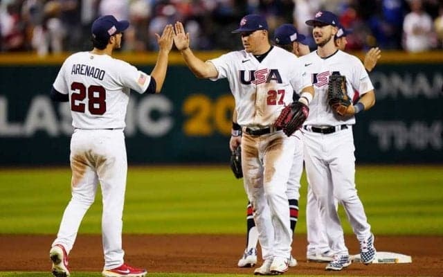 1点防ぐ前進守備に「まるでプレーオフ」　超豪華軍団、米国に見える“本気度”