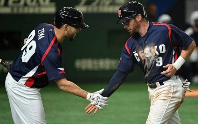 地下鉄での“サプライズ”は「一生に一度の経験」　チェコの野球一家が日本に感謝
