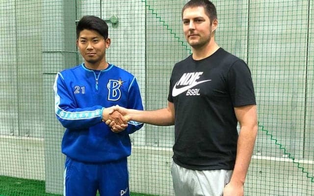 DeNA、CY賞右腕バウアー獲得を正式発表　史上最強の大物助っ人「日本でプレーは私の夢」