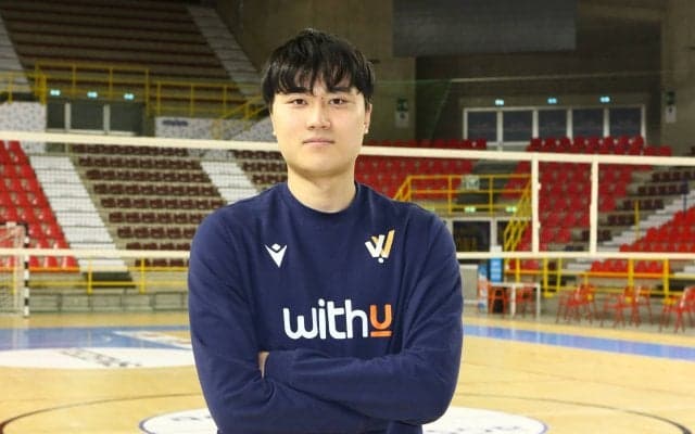 中央大男子 “世界最高峰”に触れて/連載①藤原直也「ブロックのプレッシャーが最初は衝撃的だった」