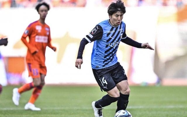 「これはエグかったな」川崎の14番が魅せた「ターン→ドリブル突破→スルーパス」の超テクプレーに称賛の声！ 新潟に敗れるも、圧倒的技術でチャンスメイク