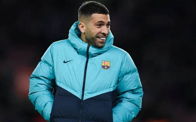 ジョルディ・アルバは来季もバルサ残留を希望、クラブは遅延分のサラリー3800万ユーロを削減したい意向…