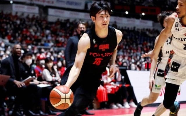 東地区2位のA東京、小酒部泰暉の右ハムストリング筋損傷を発表