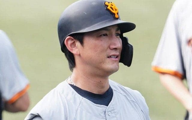 巨人・小林誠司がオープン戦1号　スタンドもネットも騒然…即トレンド入り