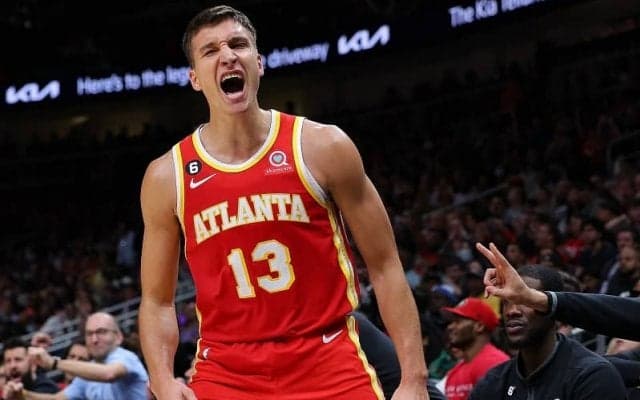 ボグダン・ボグダノビッチがホークスと4年約90億円の延長契約を締結