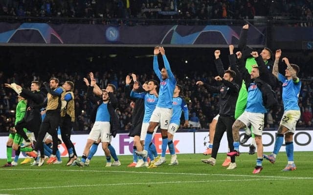 躍動ナポリを愛するイタリア人女優の過激な約束！「CL優勝したら裸でバスツアー」に周囲がさざめく