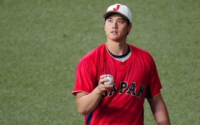 大谷翔平から「勉強になります」　まさかの“ブルペン見学”に大勢タジタジ