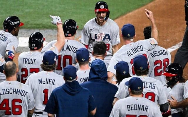 逆転満塁弾で「意識が一瞬飛んだ」　劇的勝利の米国監督は感激「特別な試合」