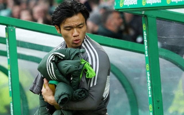 「深刻でないことを願う」ハムストリング負傷の旗手怜央にポステコグルー監督「この数週間で…」