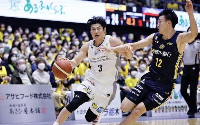 島根が4Qに宇都宮を突き放して12連勝を飾る…安藤誓哉が6本の3P含む24得点