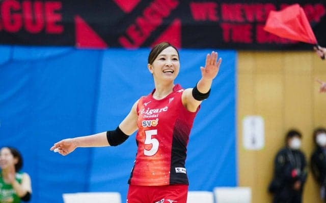 仙台が佐藤あり紗選手兼監督ほか2人の退団を発表