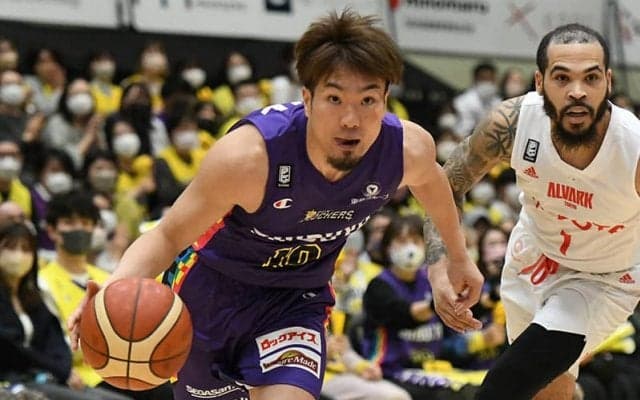 移籍後初の“渋谷ダービー”は「楽しかった」…小島元基が今後のSR渋谷にもたらすもの