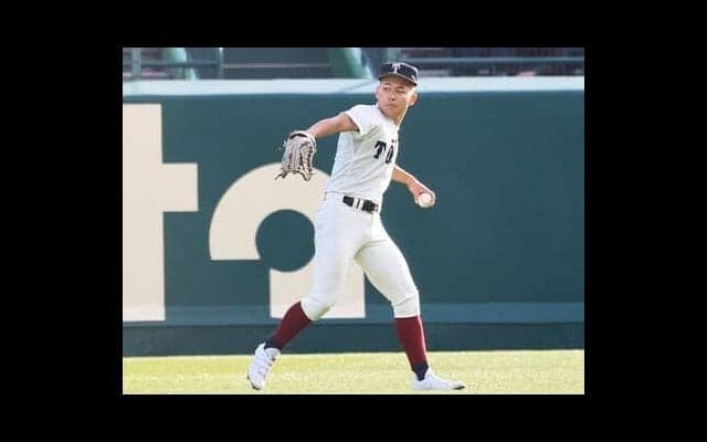 「誤植ではなく」両投左打の逸材　大阪桐蔭のドラフト候補・徳丸快晴は「練習もせず、どっちでも投げられた」