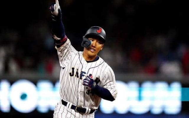 侍ジャパン、吉田正尚の３ランホームランに米記者も興奮「なんという瞬間なんだ」