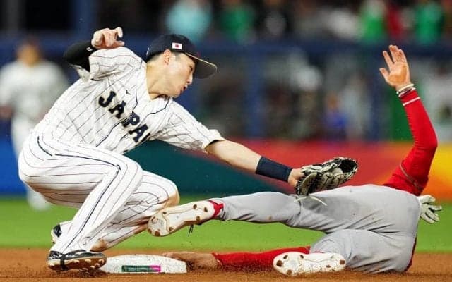 「あの盗塁死が流れを変えた」転機になった“源田の１ミリ”を球界ＯＢも称賛