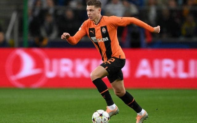 ブライトンも獲得に動いたウクライナ代表DFマトヴィエンコがシャフタールと契約更新、2027年末まで契約