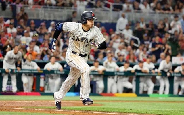 WBC決勝で生まれた「大谷の1ミリ」　ネット即反応…微妙な判定も「足がなげえ！」