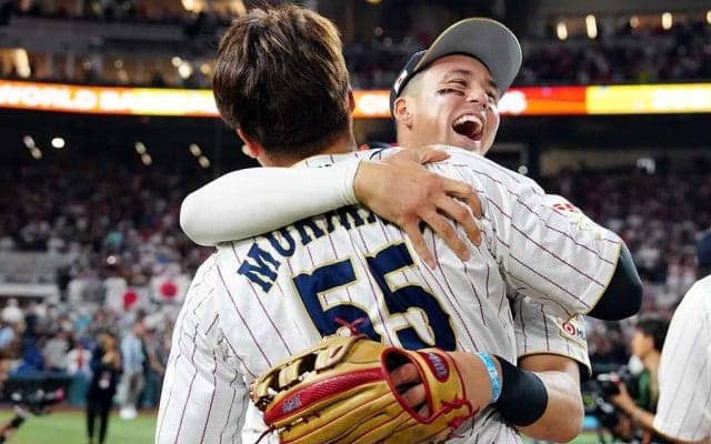【WBC】逆転の打点あげ世界一貢献のラーズ・ヌートバー「人生最良の選択だった」と感動、父チャーリーさん「死んでもいい」