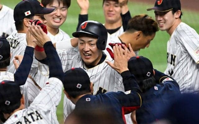 HR強奪されて「ご飯を食べて臨んだ」　岡本和真、パワーUPで貴重ソロに満足げ