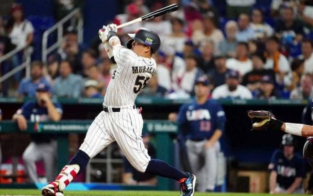 村上宗隆の「尋常じゃない」“弾丸打球”に米震撼　今大会最速本塁打が「直球を粉砕」