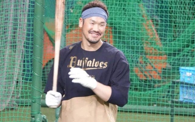 オリT-岡田、母校・履正社にサプリメントなど寄付　「高校野球に恩返しがしたい」