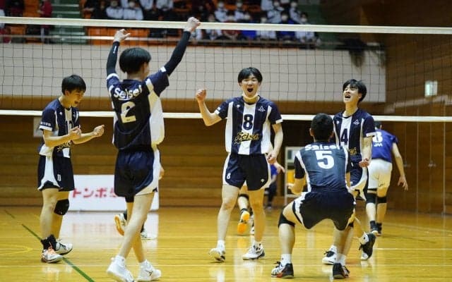 【さくらバレー】男子の頂点に立つのは？　ベスト8チームのポイントに迫る