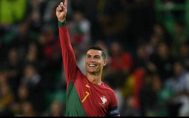 ポルトガルがロベルト・マルティネス監督の初陣で4発圧勝！《ユーロ2024予選》