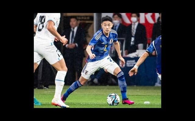 「ポスト長友・ポスト吉田」2000年生まれ22歳コンビの評価は？ 森保ジャパン「既存の序列」をぶち壊す若手は現れるか