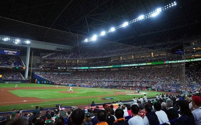 侍ジャパン戦で元助っ人に遭遇　WBCが引き寄せた“再会”に感激「野球ってすばらしい」