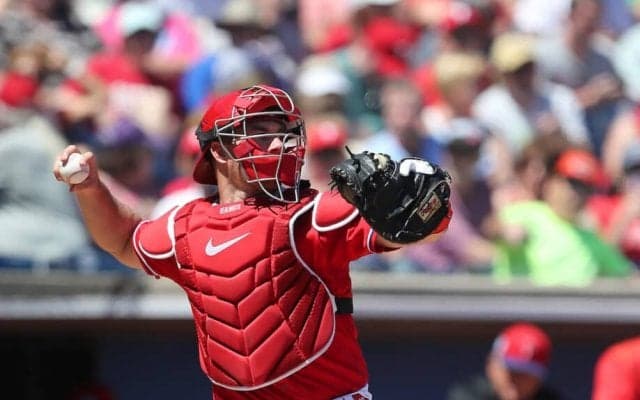 【MLB】史上もっとも信じられない退場劇　ボールを落としただけでWBCアメリカ代表J.T.リアルミュートが犠牲に