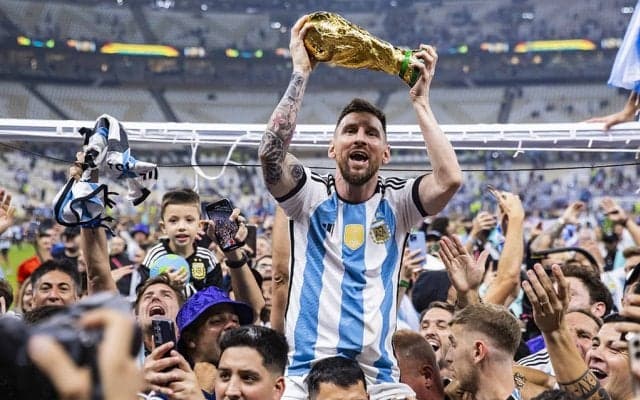 【海外サッカー】“神の子”が刻んだ新たな金字塔　メッシが史上3人目の代表通算100ゴール到達　ロナウドらに続く