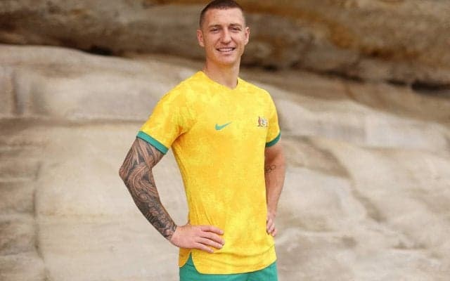 愛されデュークが意外な場所にサイン！ユナイテッドユニのファンがキン肉マンに？