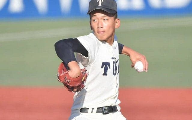 【高校野球】「普段使わないカーブ」投げる“余裕”　大一番も…大阪桐蔭・前田が見せた底知れぬ能力