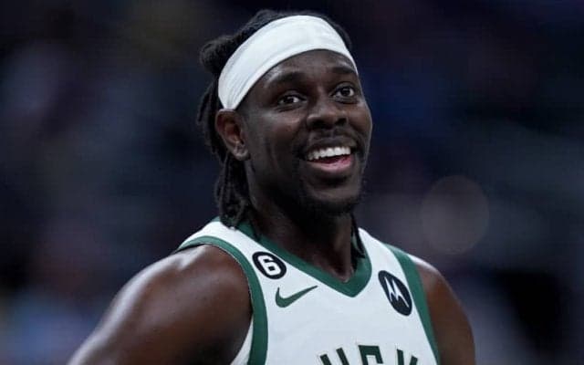 ホリデーがバックス史上最年長での50得点越え…キャリアハイも同時に更新