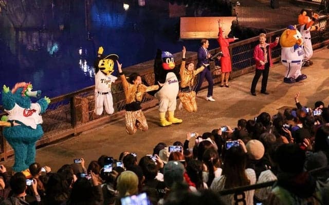 “セ界”6球団のファンがUSJを貸切に…7000人も来場　セ・リーグがイベント開催