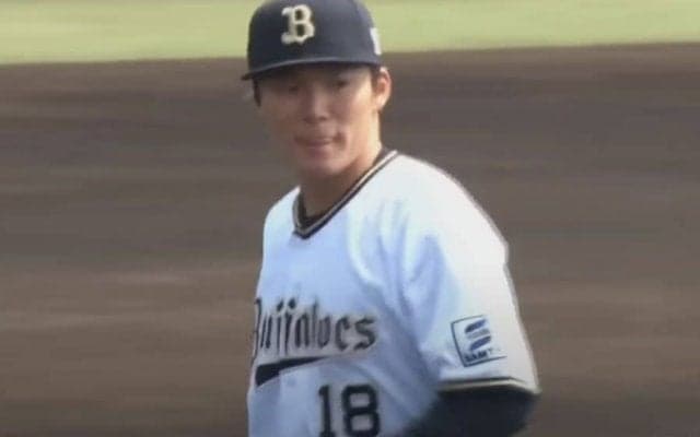 急落カーブに唖然「こんなに落ちるのか」　圧倒する山本由伸が「キレッキレすぎる」