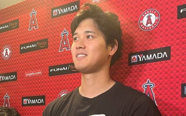 【MLB】大谷翔平が苦笑い「絶対やったな」　外野の“ノールック”に驚き「ヒットだと思った」