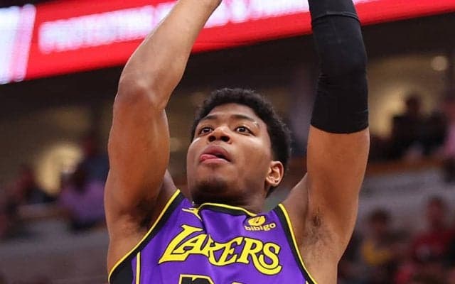 後半を68－46と圧倒したレイカーズがウルブズを撃破…八村塁は4得点6リバウンドの活躍