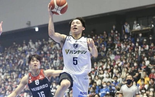 河村とジャクソンの活躍で横浜BCが敵地でリベンジ…滋賀の連勝は「4」でストップ