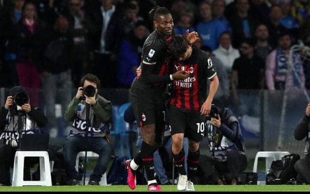 ミランがナポリとのCL前哨戦を4発完勝、B・ディアス&レオンが躍動《セリエA》