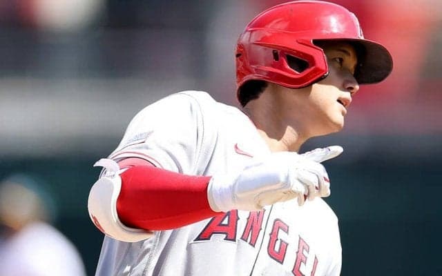 【MLB】大谷翔平、今季1号は特大136mソロ　開幕3戦目にトラウトと2者連続弾、敵地騒然