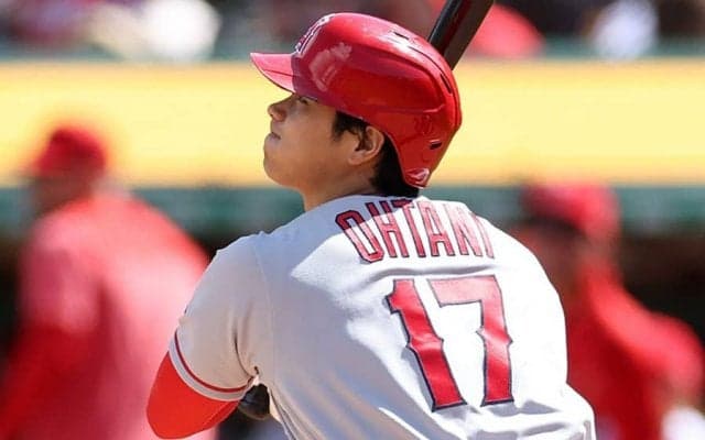 【MLB】「ボール球じゃねーか」　大谷翔平、“悪球捌いた”特大アーチが「かっ飛ばしすぎ」